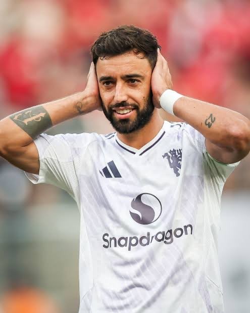  曼联队长屡创纪录；B费英超70球里程碑，媲美传奇坎通纳。 体育新闻 曼联队长屡创纪录；B费英超70球里程碑，媲美传奇坎通纳。 体育新闻 曼联队长屡创纪录；B费英超70球里程碑，媲美传奇坎通纳。 体育新闻