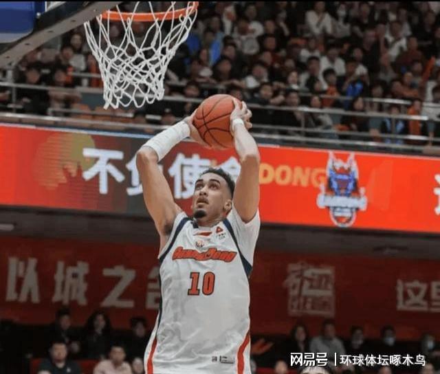  16分的梦碎与重生：广东队用永不言弃诠释篮球的真谛 体育新闻 16分的梦碎与重生：广东队用永不言弃诠释篮球的真谛 体育新闻