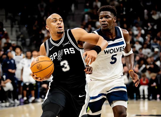  【技术拆解】效率跃升背后的秘密：凯尔登·约翰逊如何完成从核心到超六的进化 体育新闻 【技术拆解】效率跃升背后的秘密：凯尔登·约翰逊如何完成从核心到超六的进化 体育新闻