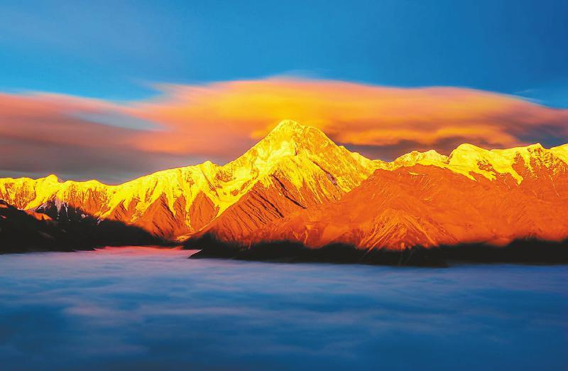  【政策深度】从甘孜景区免票争议透视辅警权益保障的制度困境与破局路径 新闻